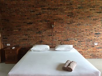 I-In Resort Ranong Luaran gambar